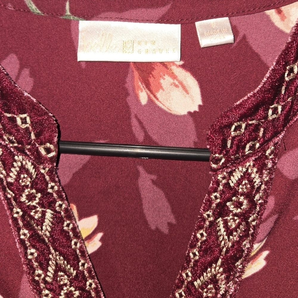 Burgundy Bishop Sleeve Floral Blouse with velvet accents, Size Small - Picture 11 of 14